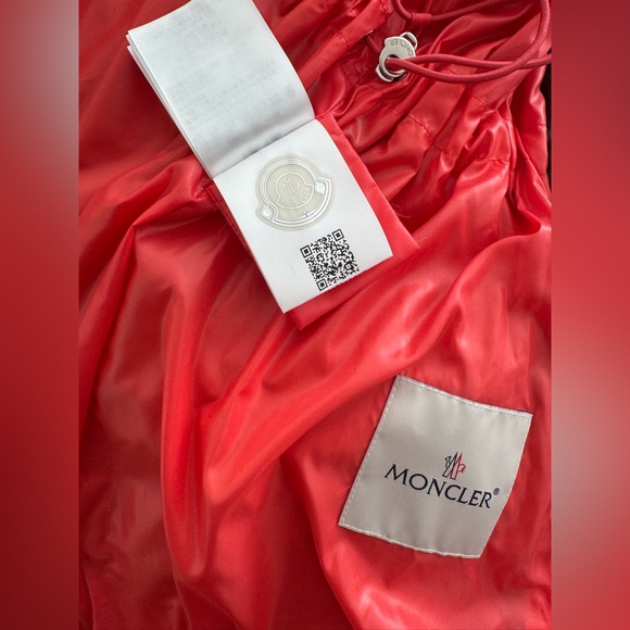 MONCLER Black Raincoat - Girls 14 / Womens 0 / 1 - Picture 10 of 11